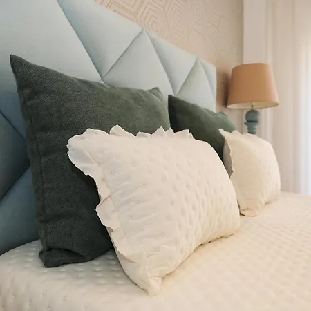 Moradia Chicharro בית הארחה *