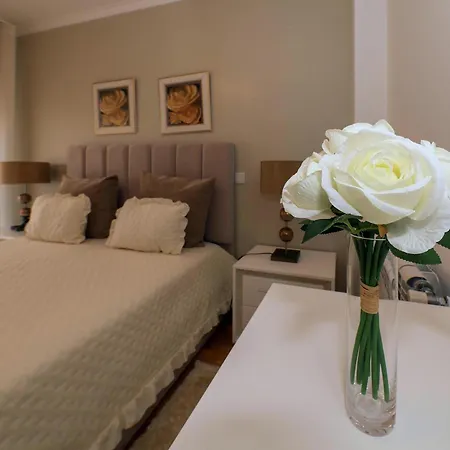 Moradia Chicharro נאזרה