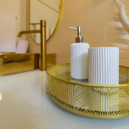 Moradia Chicharro נאזרה