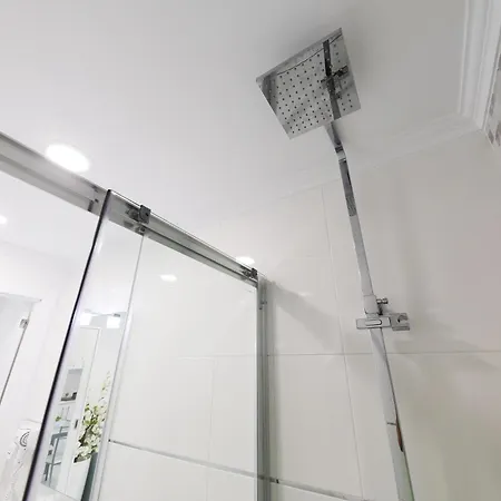 Moradia Chicharro בית הארחה