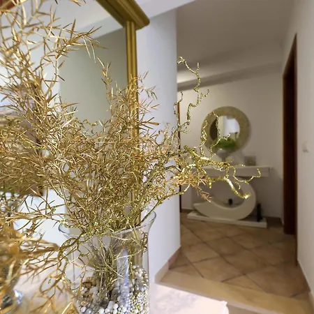 Moradia Chicharro * נאזרה