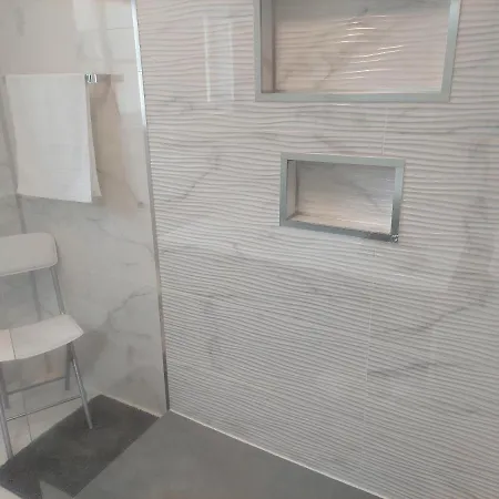 Moradia Chicharro * Nazaré